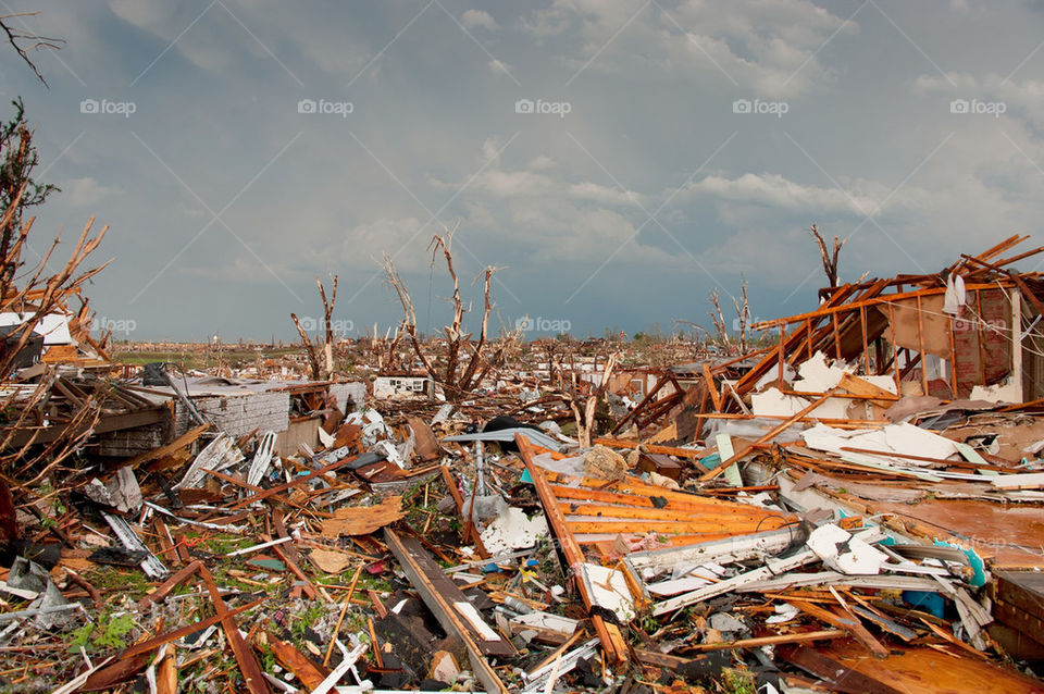 tornado destruction damage missouri by detrichpix