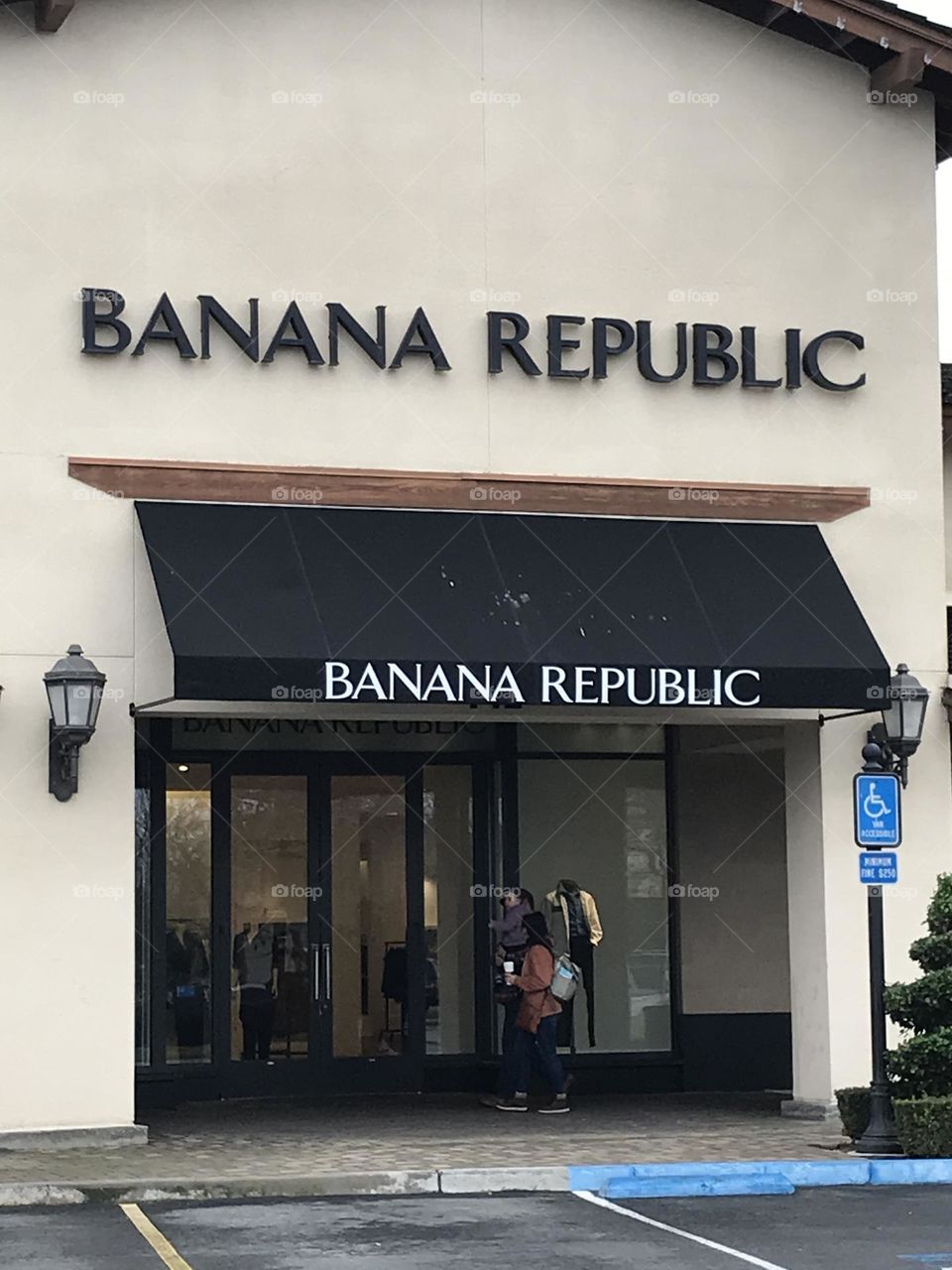 Banana Republic clothing store.