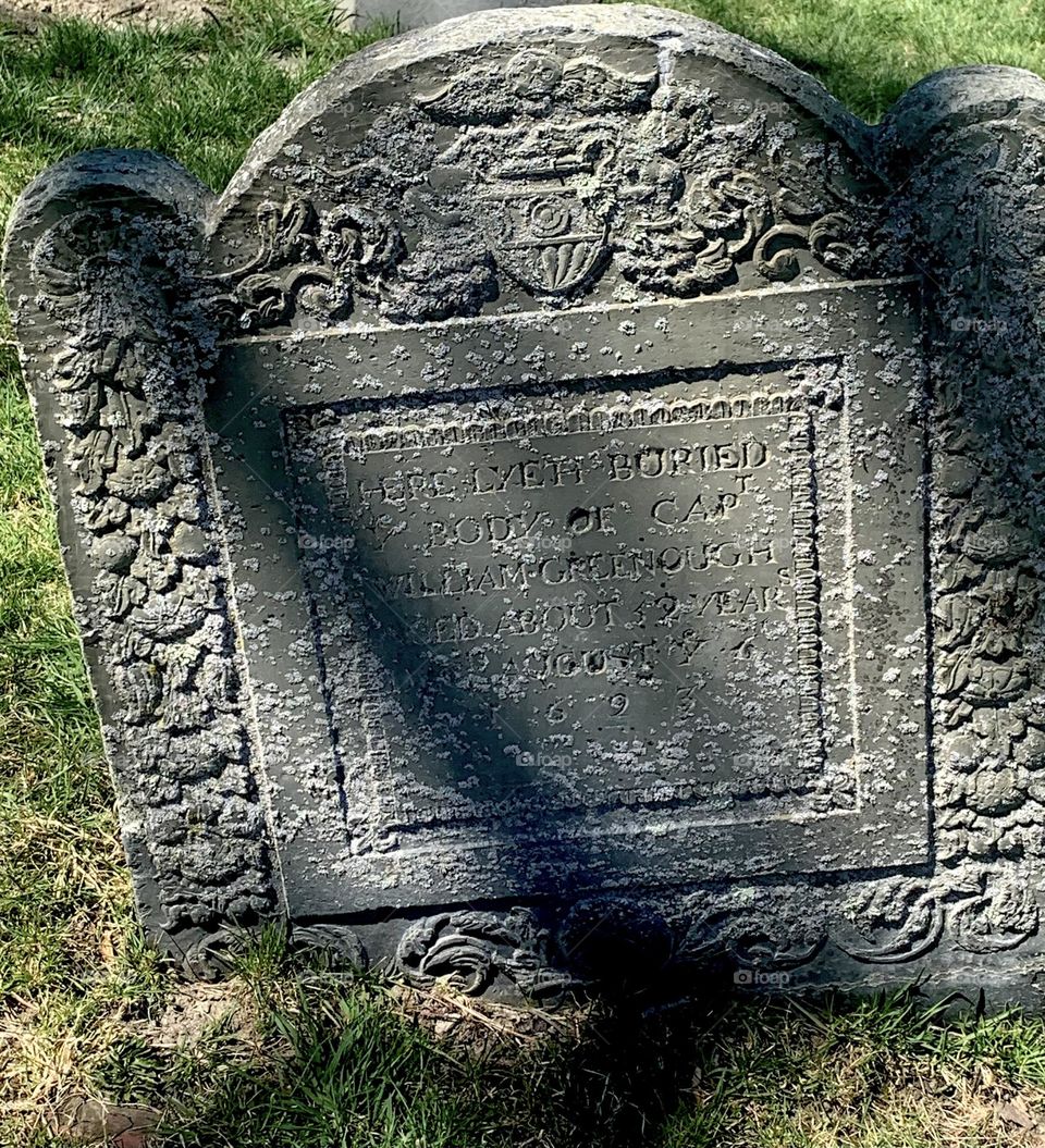 1600’s tombstone 