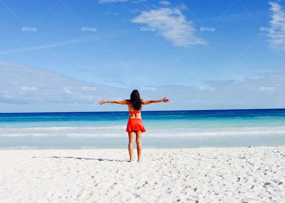 love life. Live life to the fullest. Beach vibes. Ocean vibes.