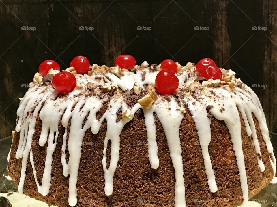 Bundt cake with nuts and cherries 