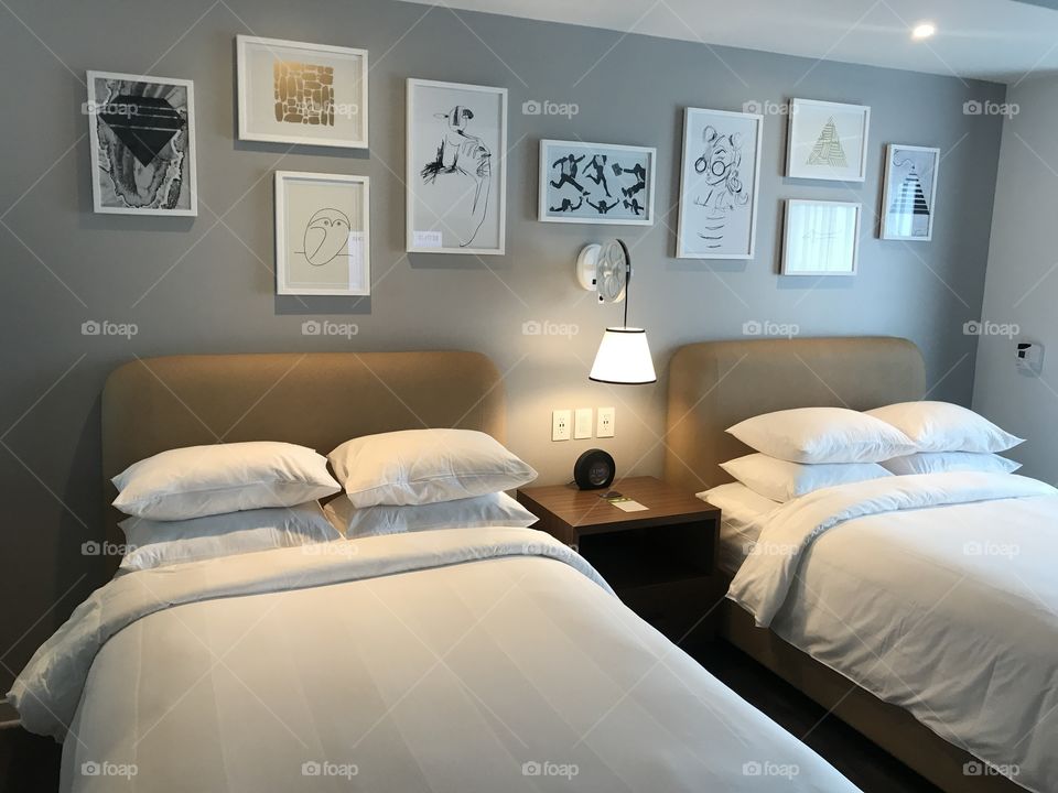 Bed, Bedroom, Furniture, Room, Lamp