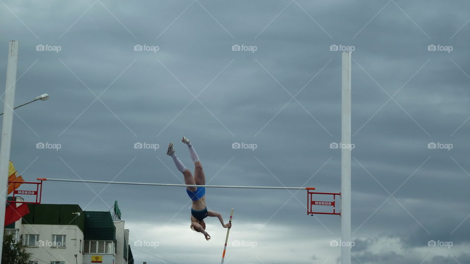 прыжок с шестом