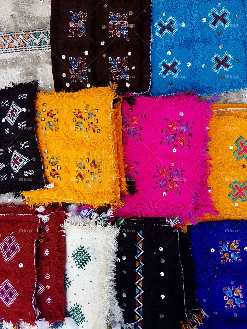 Multi-colored bazzard