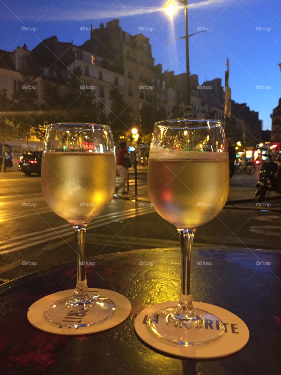 Summer evening in Paris 