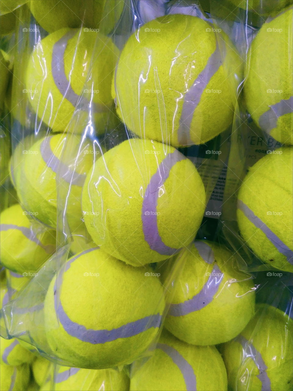 Green balls for tennis