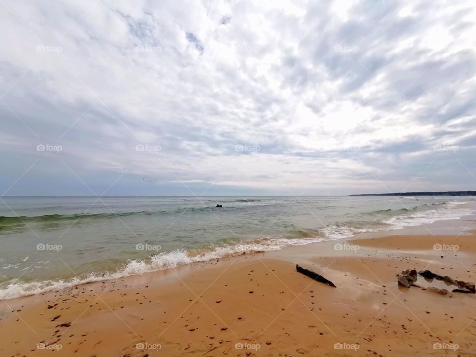 Cloudy day by the sea