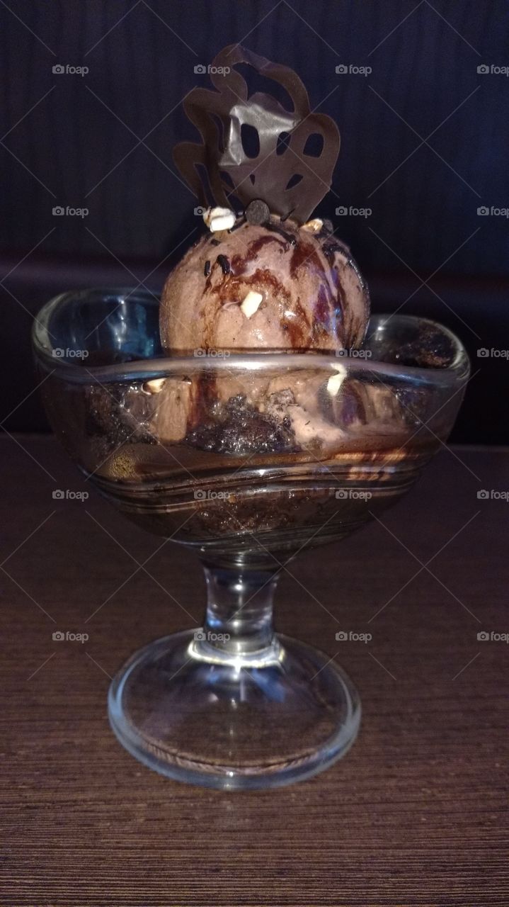 Chocolate chocolate sundae🍚🍫