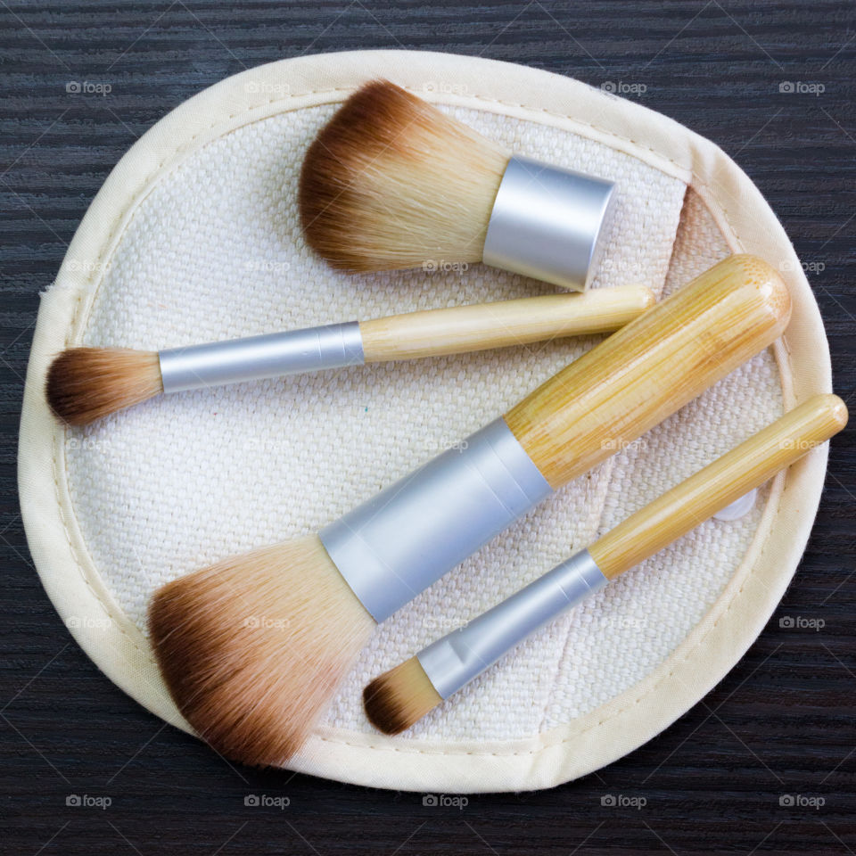 makeup brushes