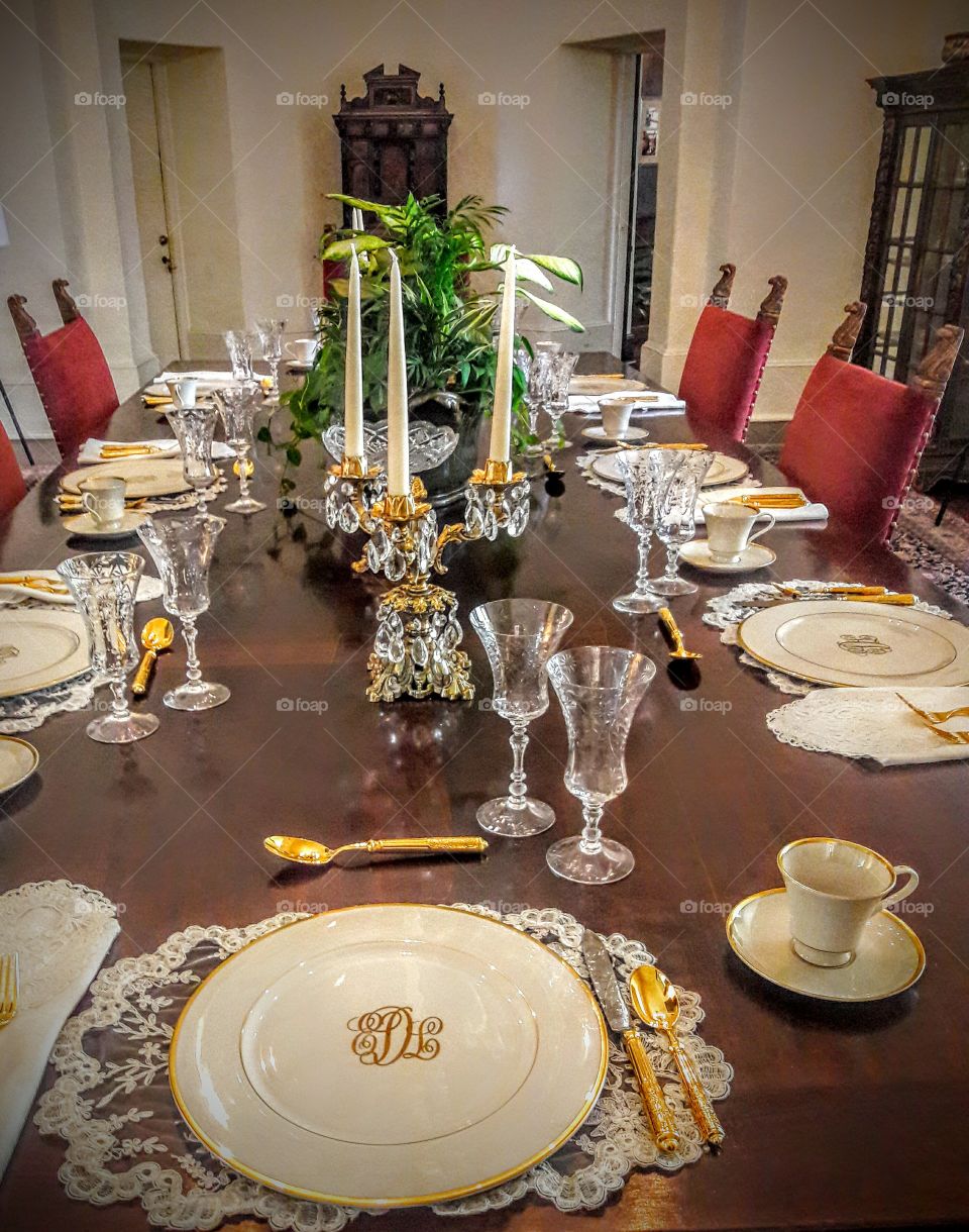 Elegant  Table Setting