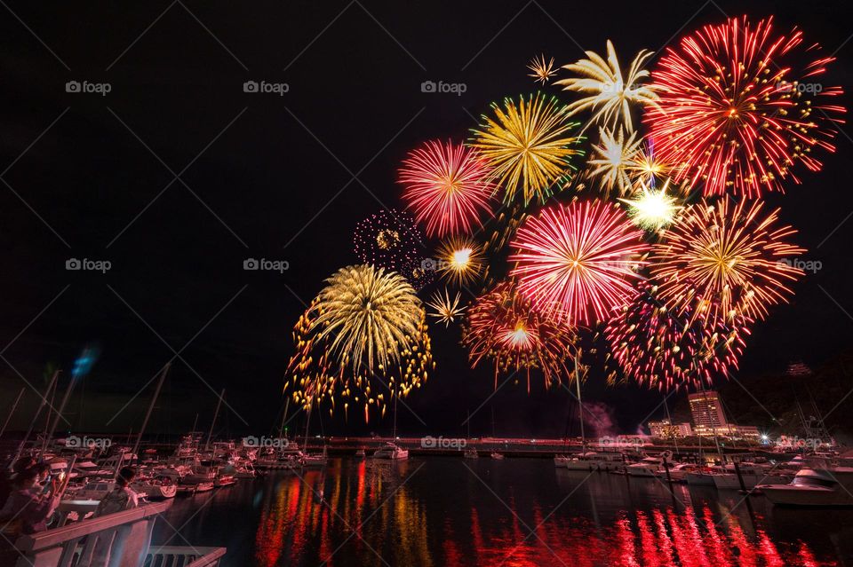 Shooting to the black sky