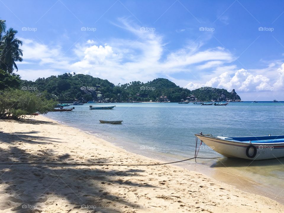 Koh Tao beach with Fisher boats