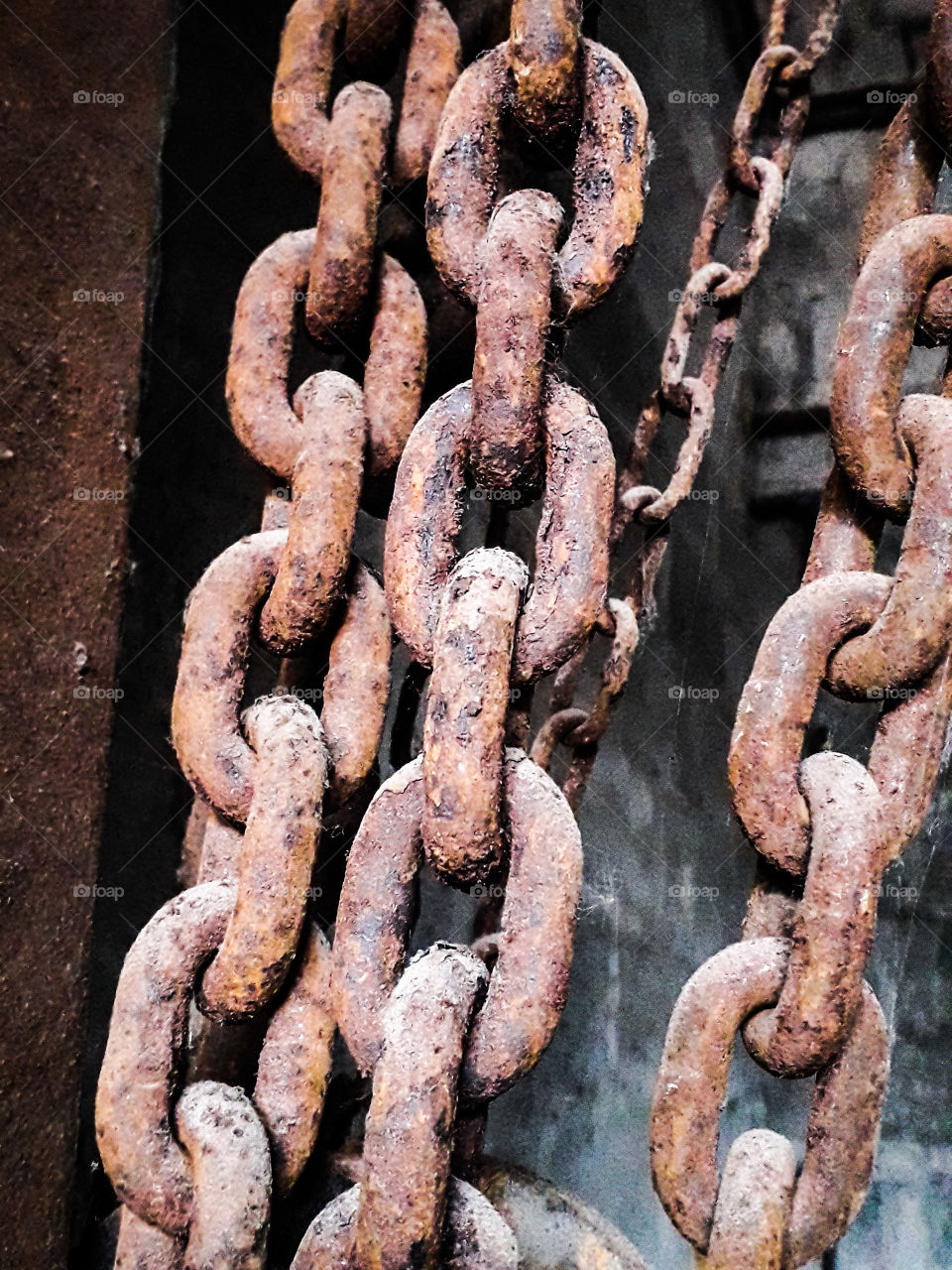 Rusty chains