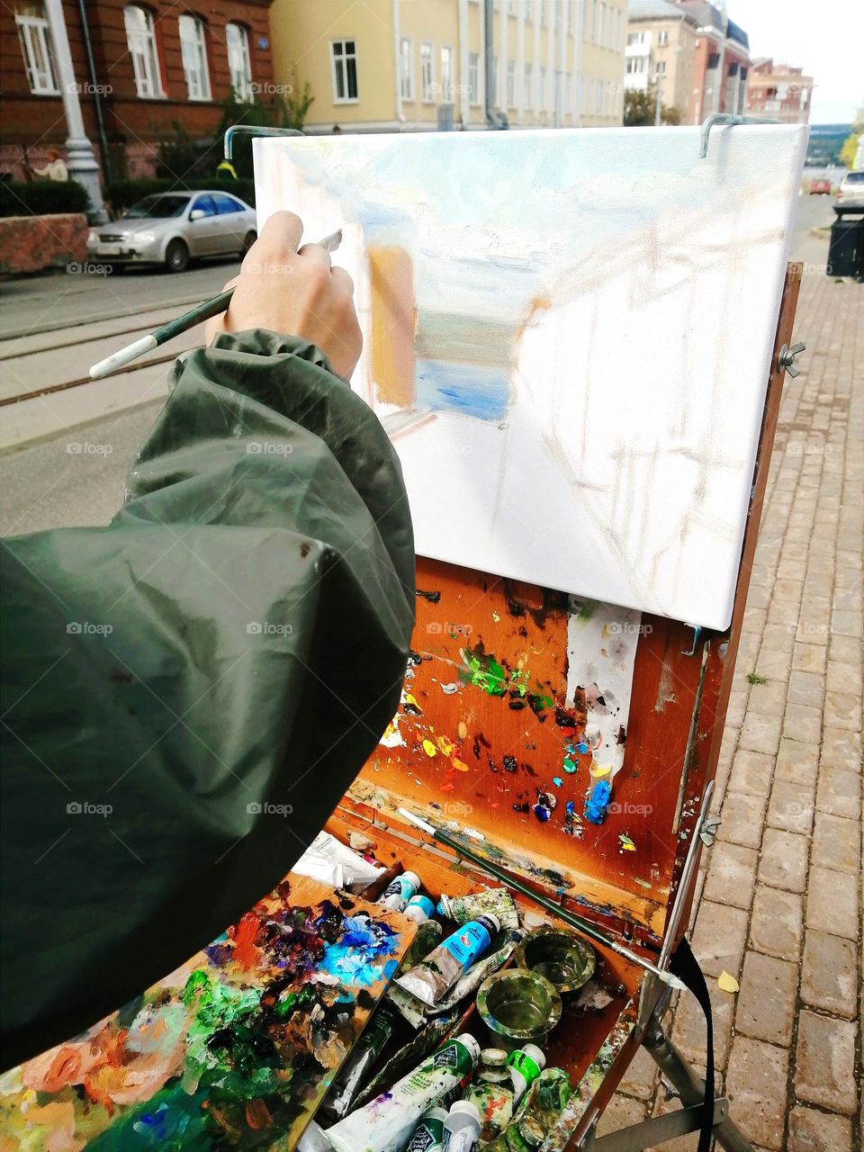 And suddenly I met on the street a painter...