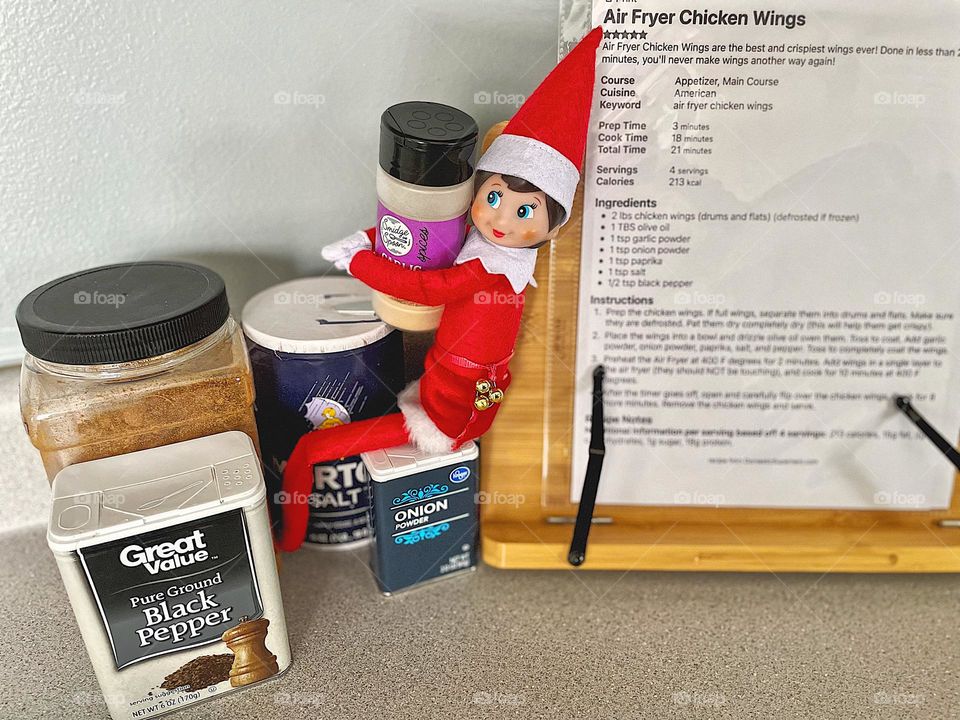 Elf on the shelf helps with dinner, elf on the shelf making a recipe, elf on the shelf helper, Santa’s helper, elf on the shelf ideas, elf on the shelf creativity 