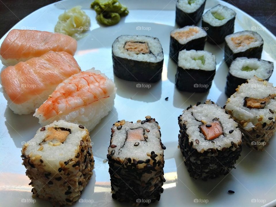 Asian cuisine, sushi