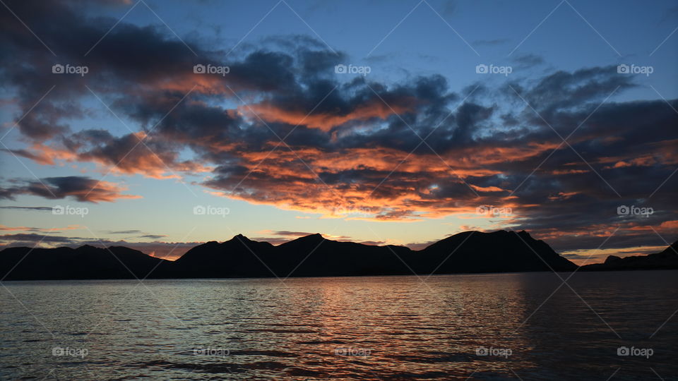 Norweigain sunset Lofoten