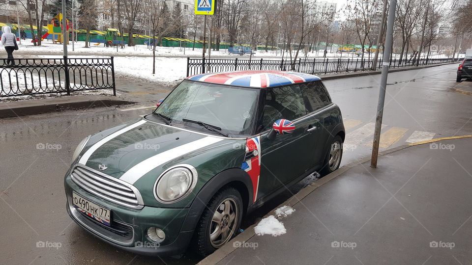 Mini with British flag in Moscow, winter