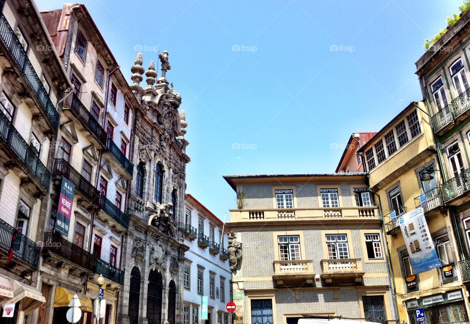 facade building architecture portugal by pixelakias