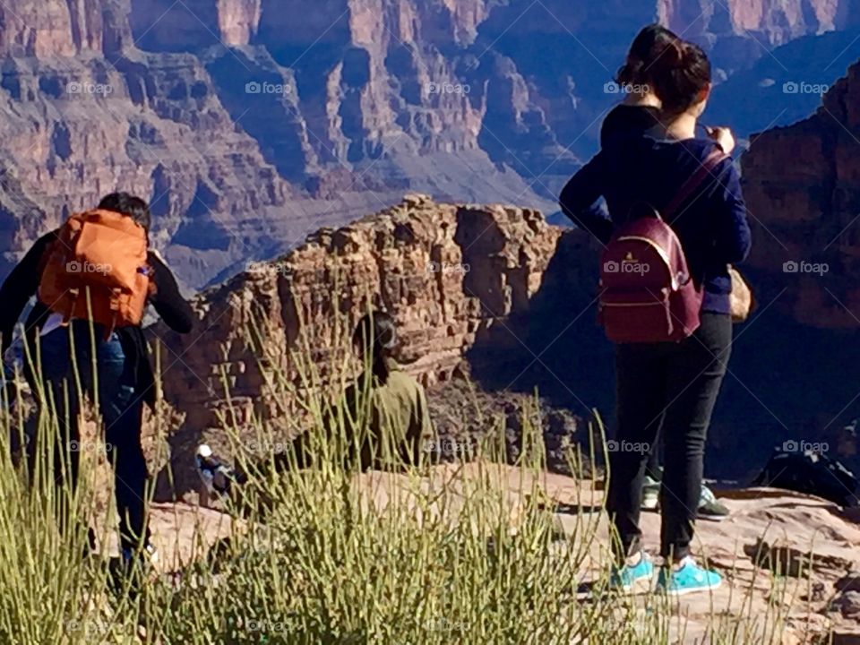 Tourists at the Grand Canyon 