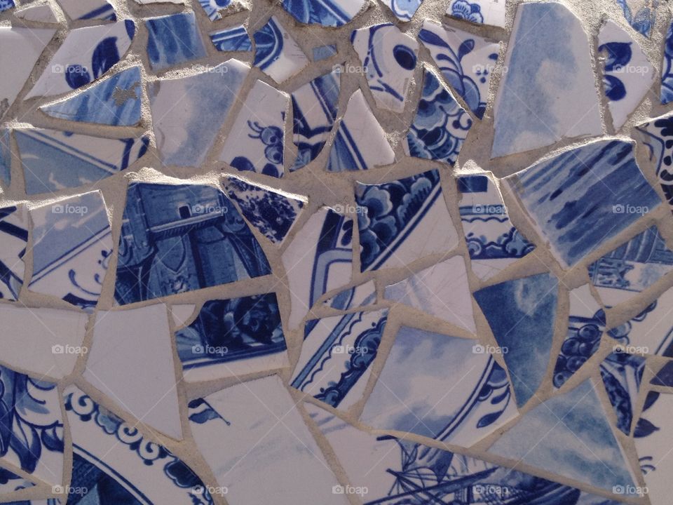 Broken tile structure at Disney Music Hall 