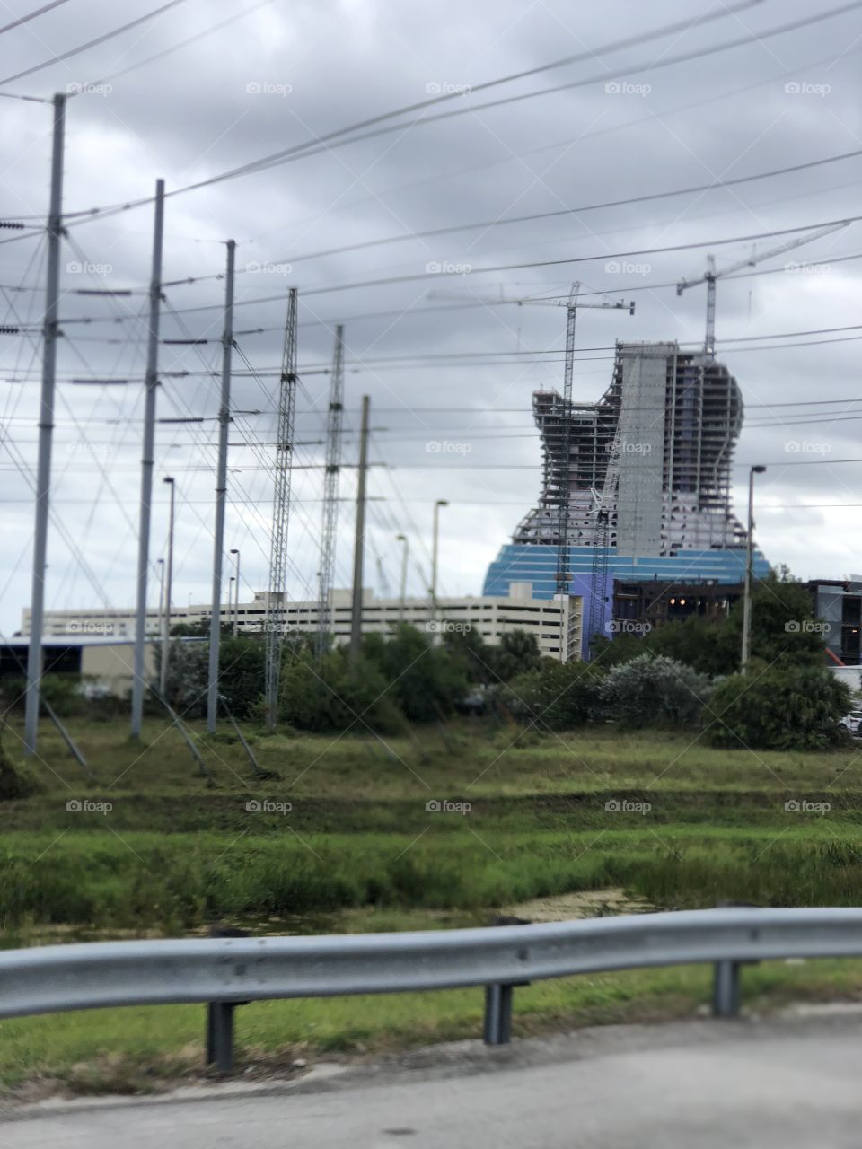 Hard rock casino’s new guitar tower hotel