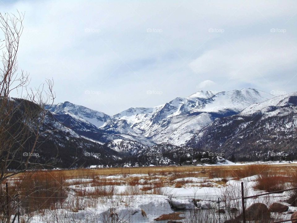 Beautiful snowy mountains 