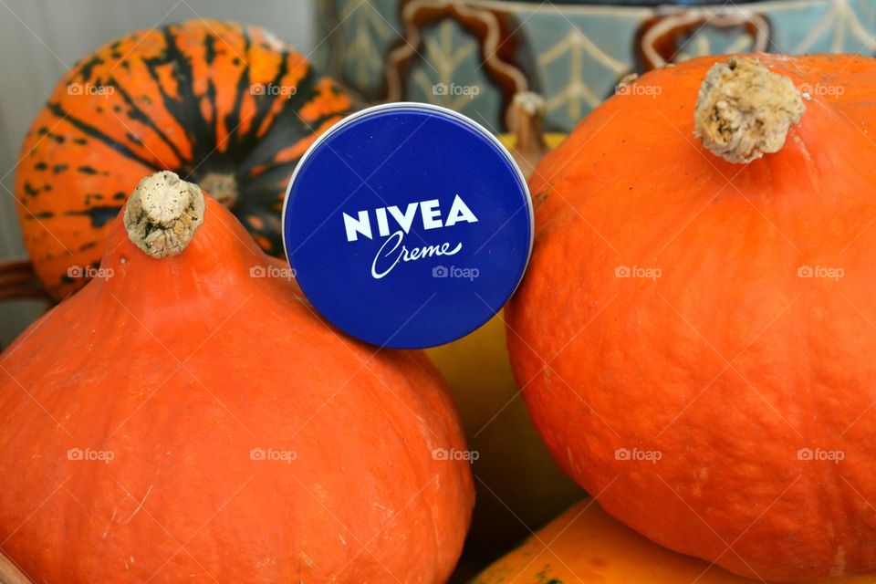 nivea fall