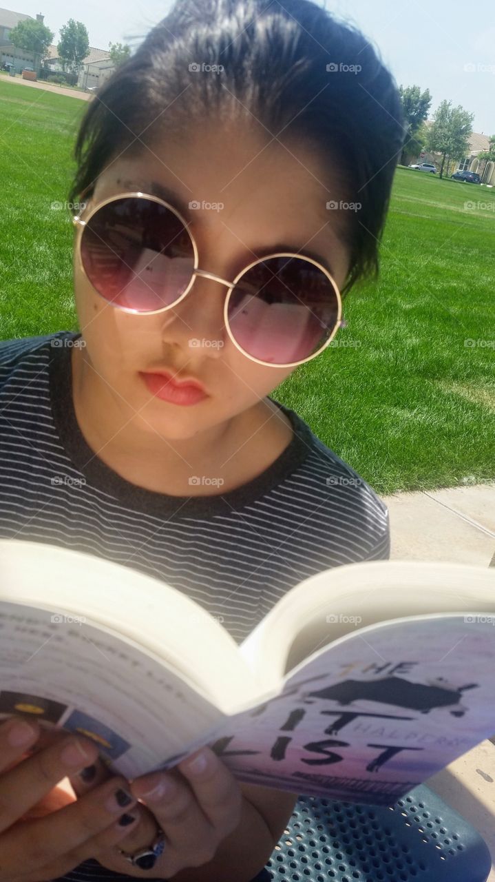 teen reading