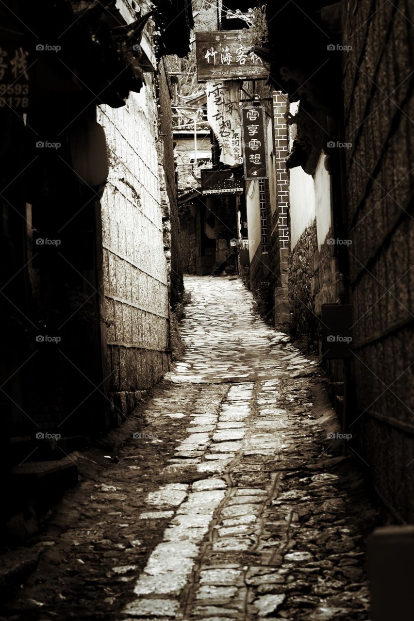 Lijiang / Yunan. Old city , feel lonely , history 