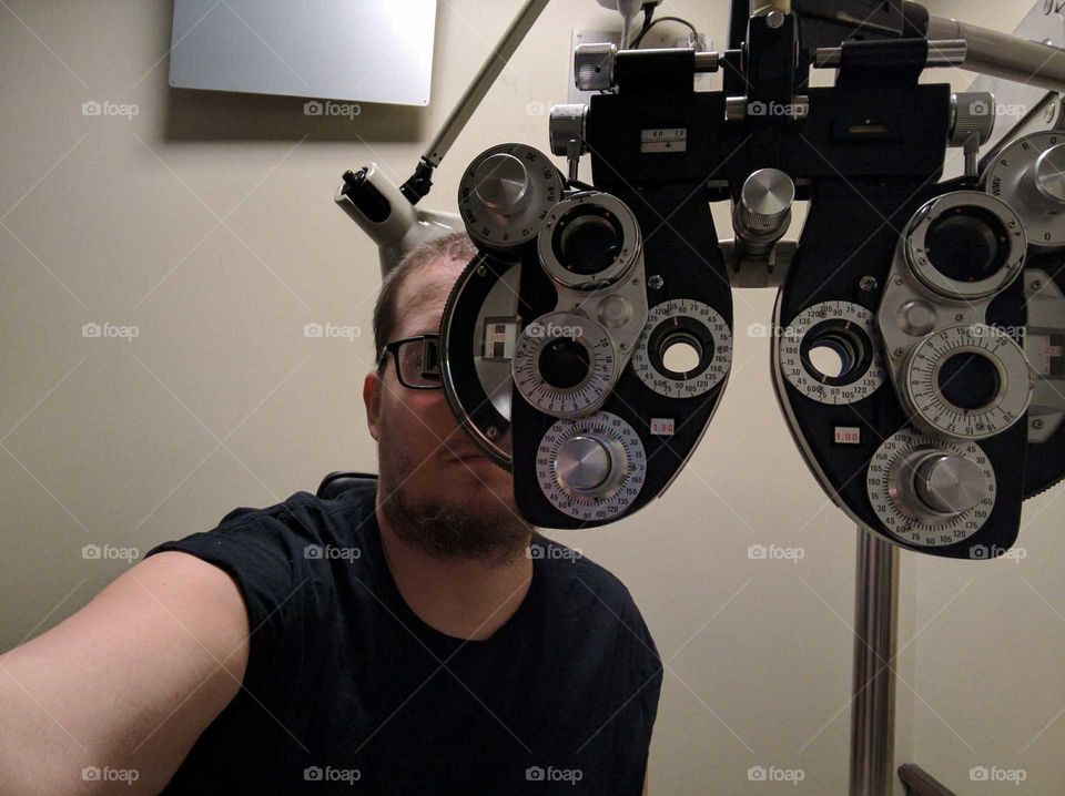Selfie at the eye doctor