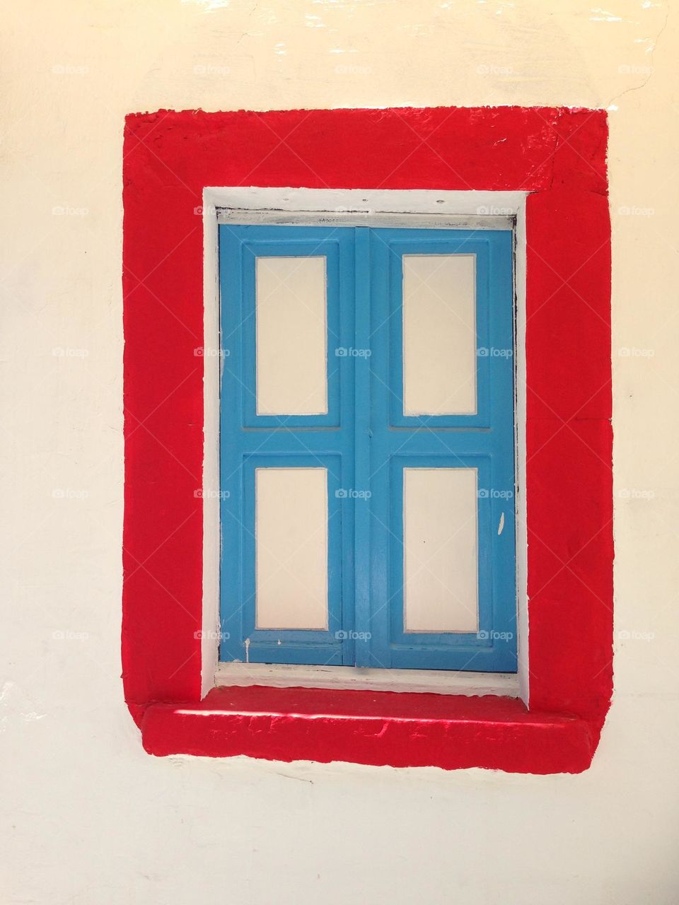Window, complimentary, color, colours, red, blue, white