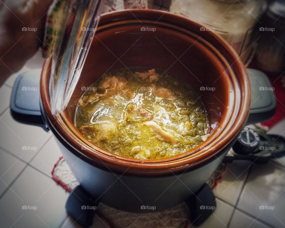 Green Chili Chicken in the Crock Pot