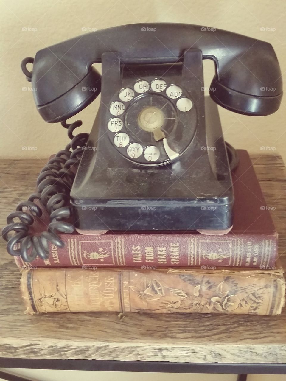 telephone