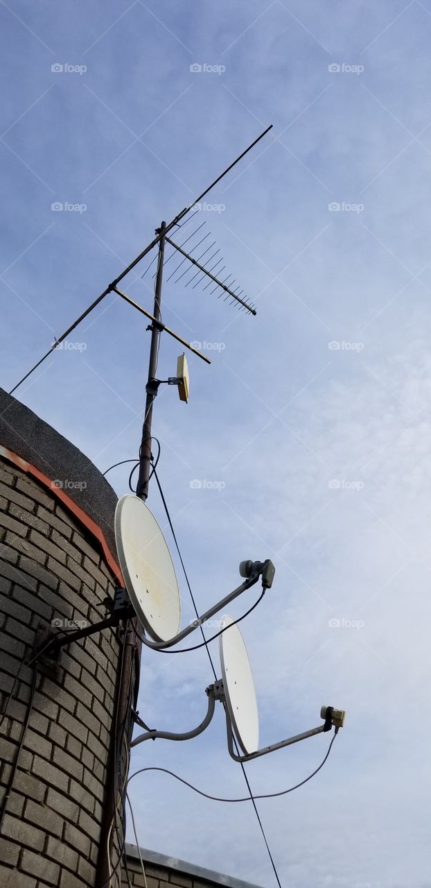 Antennas are installed on the roof of the house