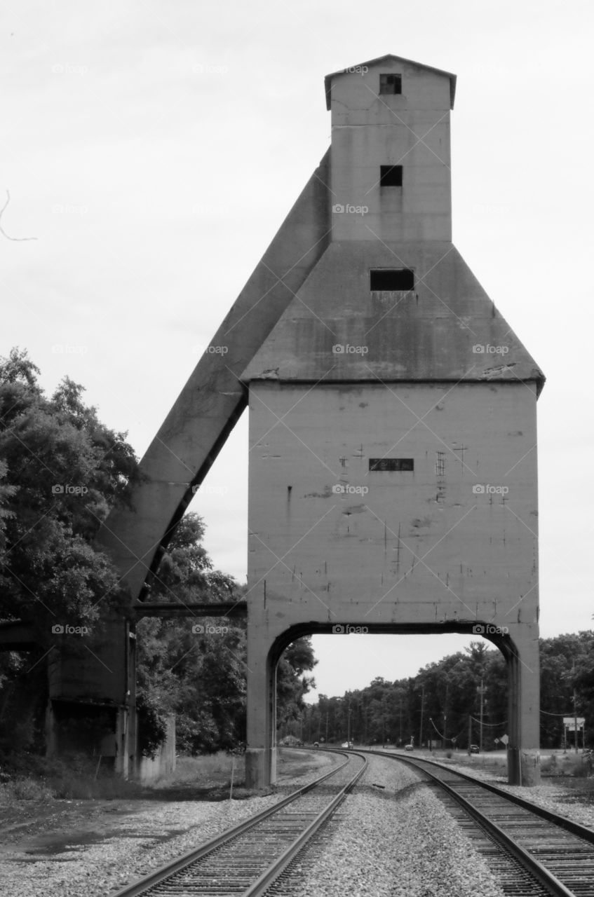 Old Indiana Loading Elevator