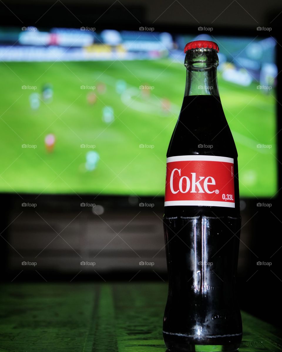 Coke and Tv