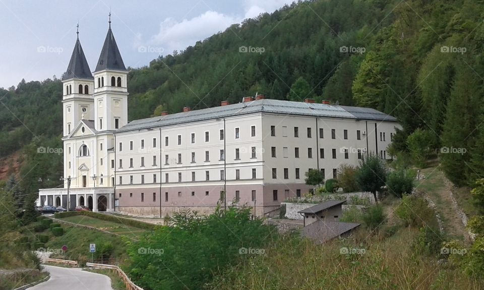 Samostan Kraljeva Sutjeska