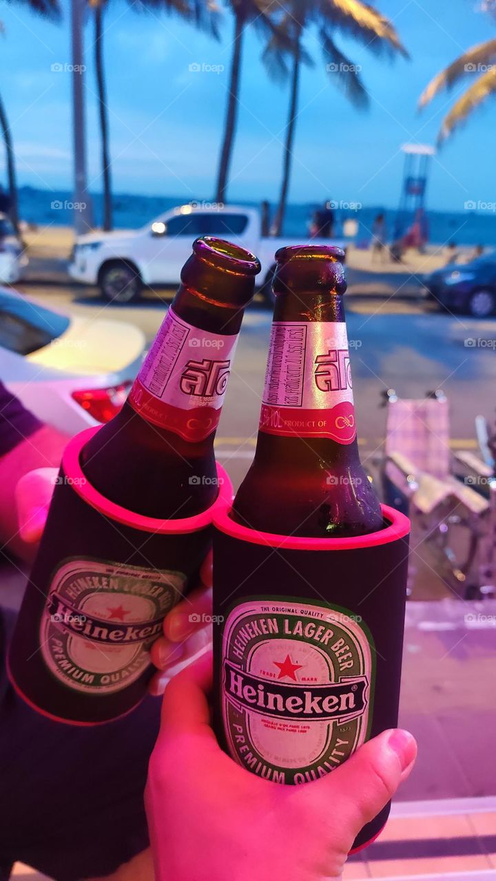 cheers to our beautiful life 🍺