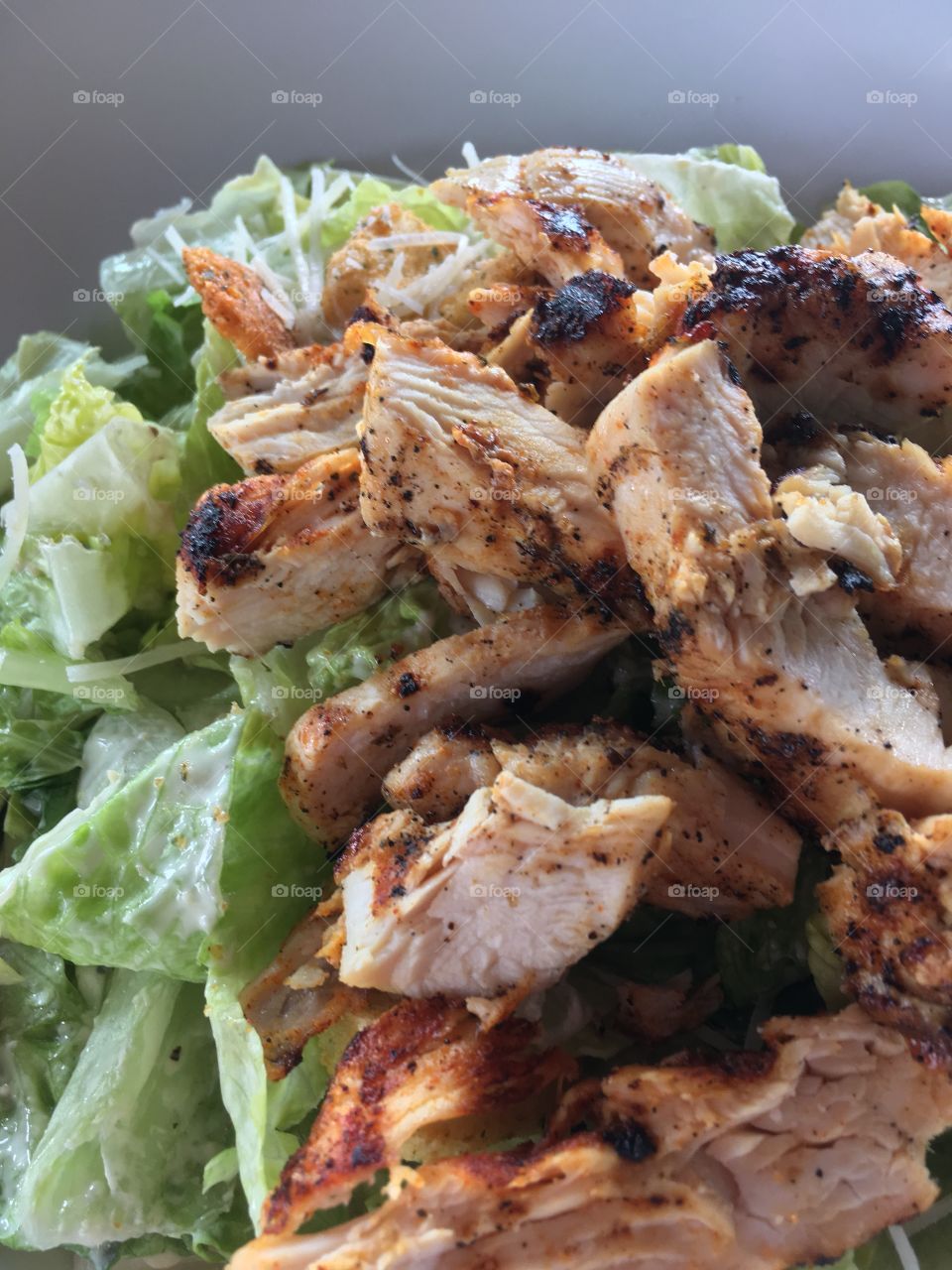 Food porn blackened chicken Cesar salad at Miller’s in Florida 