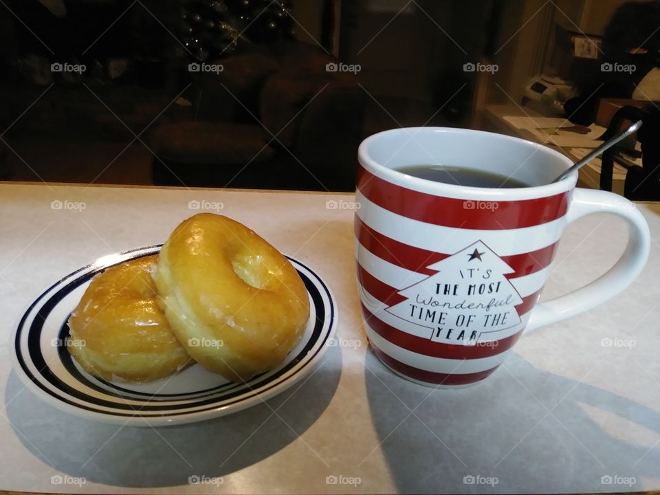 coffe with donuts