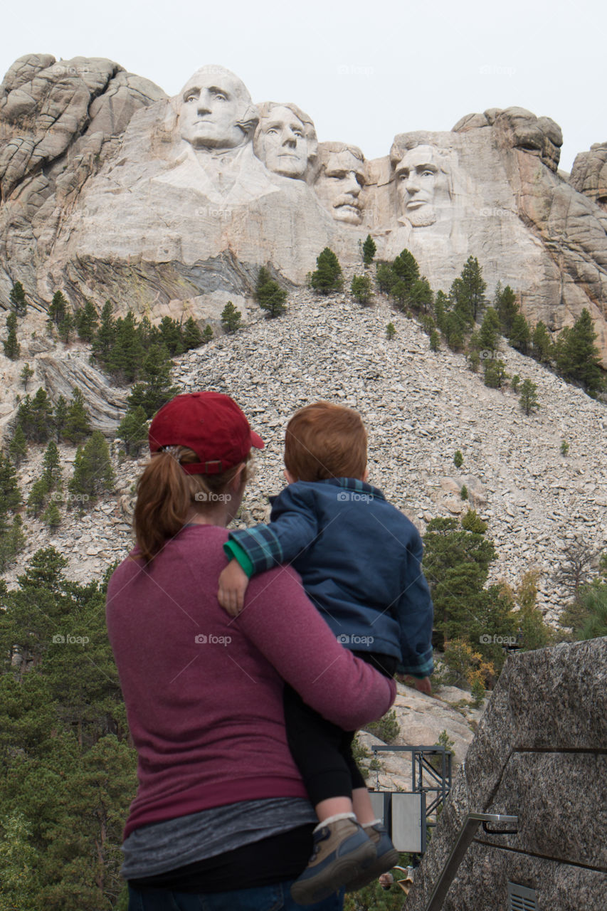 Mom and son at Mount Rushmore 