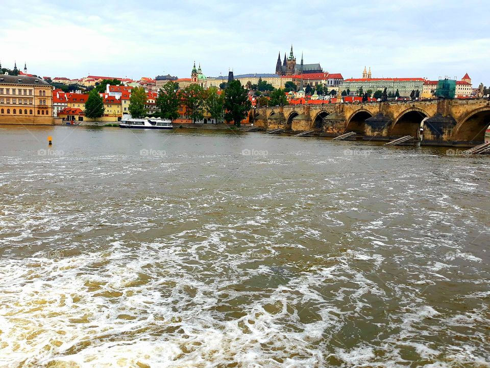 Life is rapid sometimes, bridge over it. Prague Castle