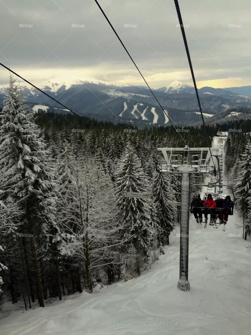 Ski lift