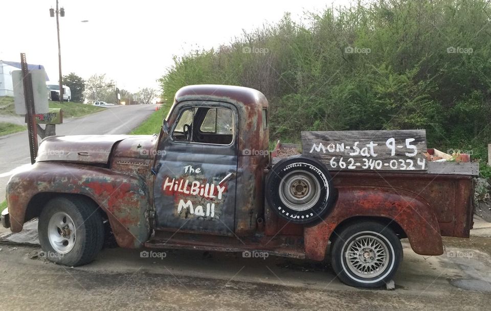 Hillbilly Mall