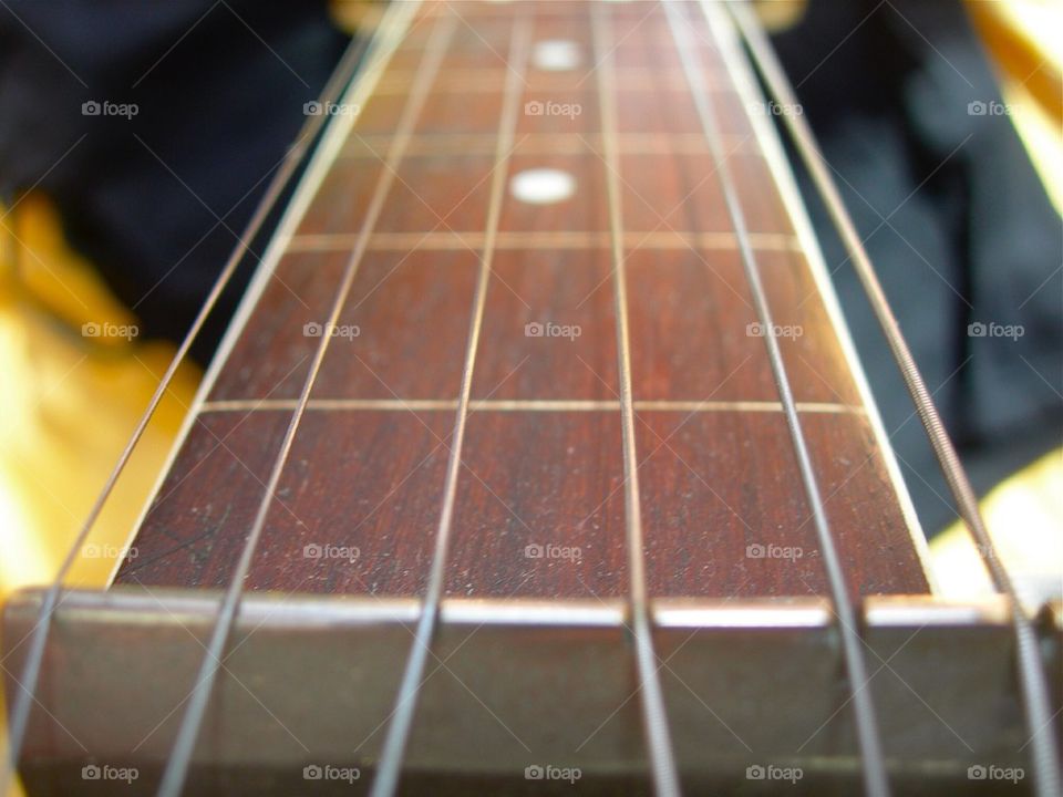 Guitar strings in perspective