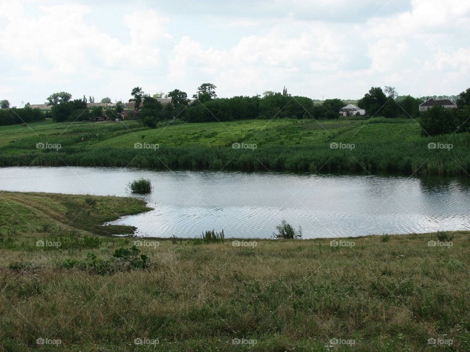 Река на закате