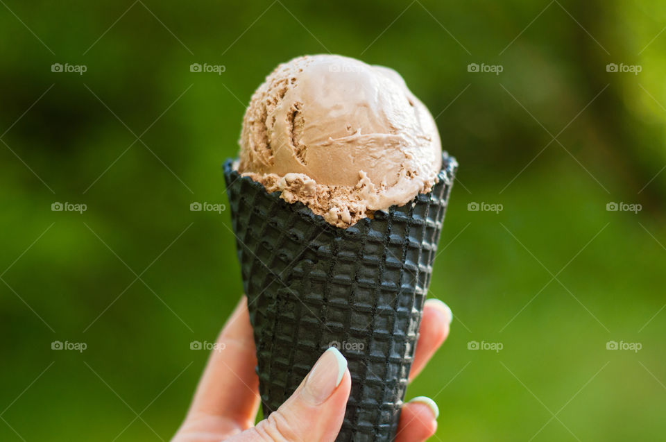 chocolate ice cream 
