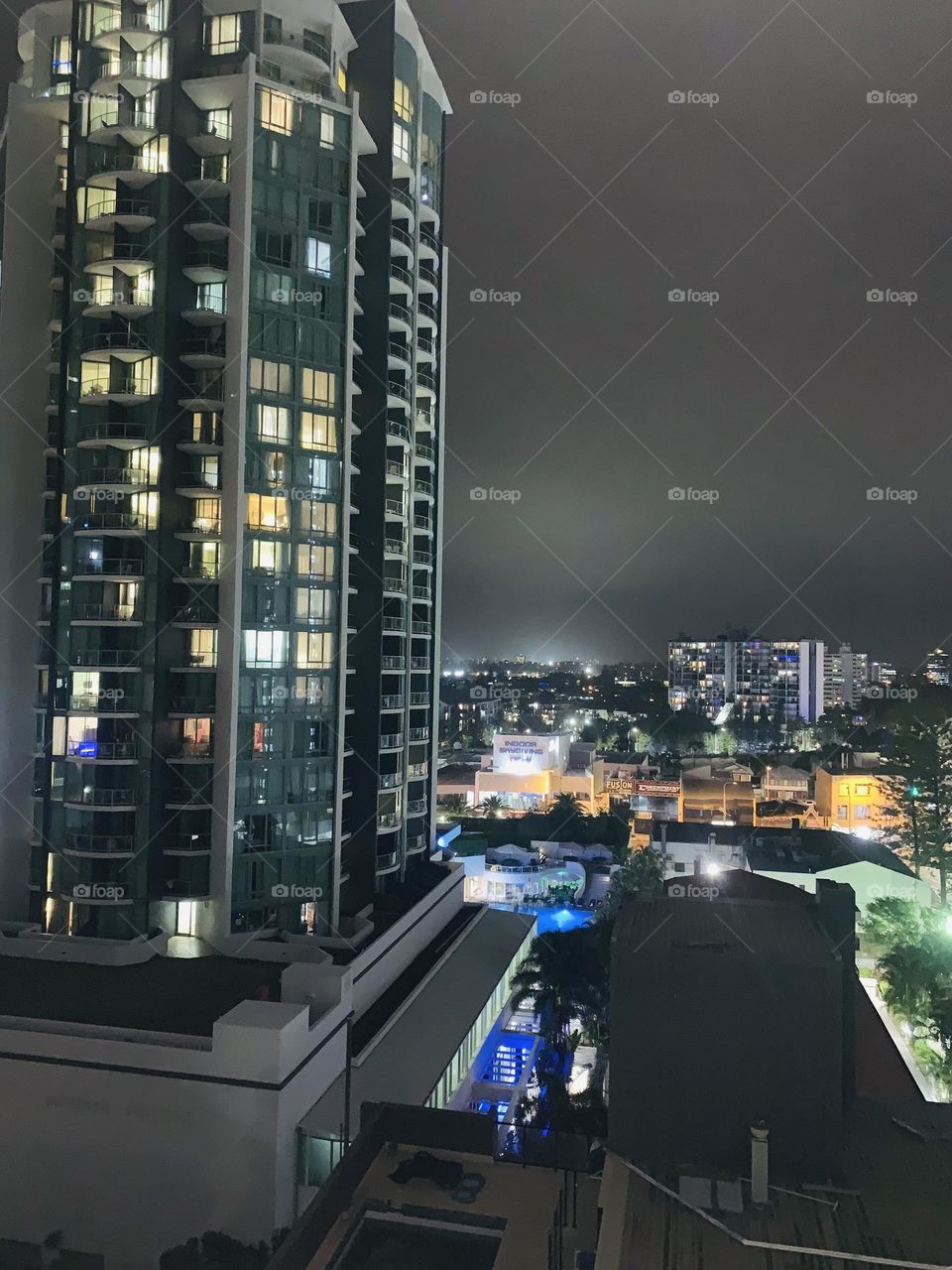 Want to visit the Gold Coast in Queensland to See the beauty of Surfers Paradise at night ? 