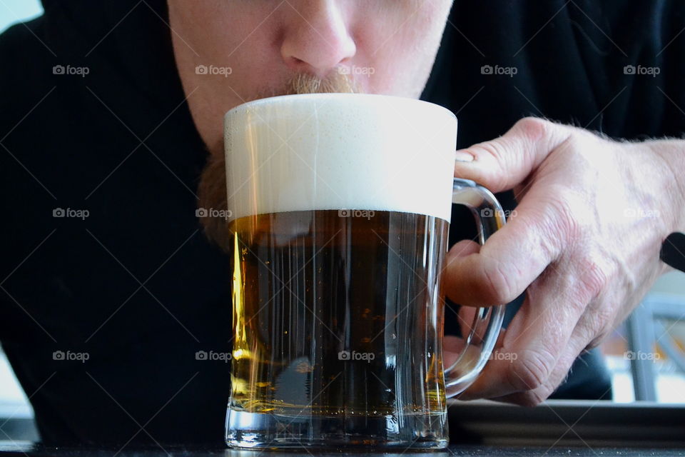 Man drinking beer